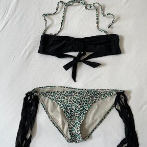 Black Rip Curl Bikini Top w Teal Cheetah Bottoms